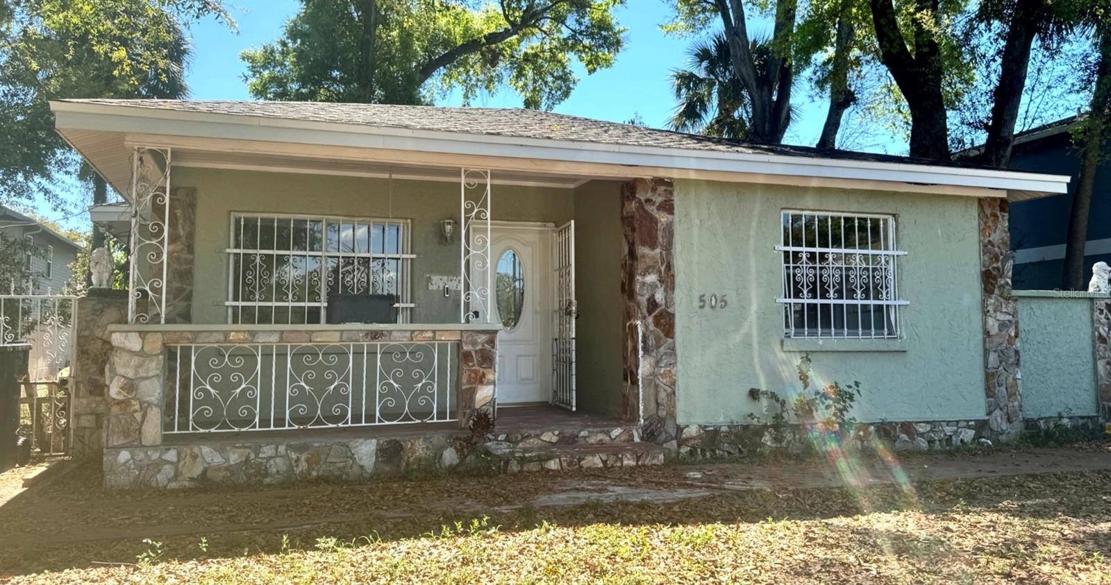 505 Columbus Drive, FL