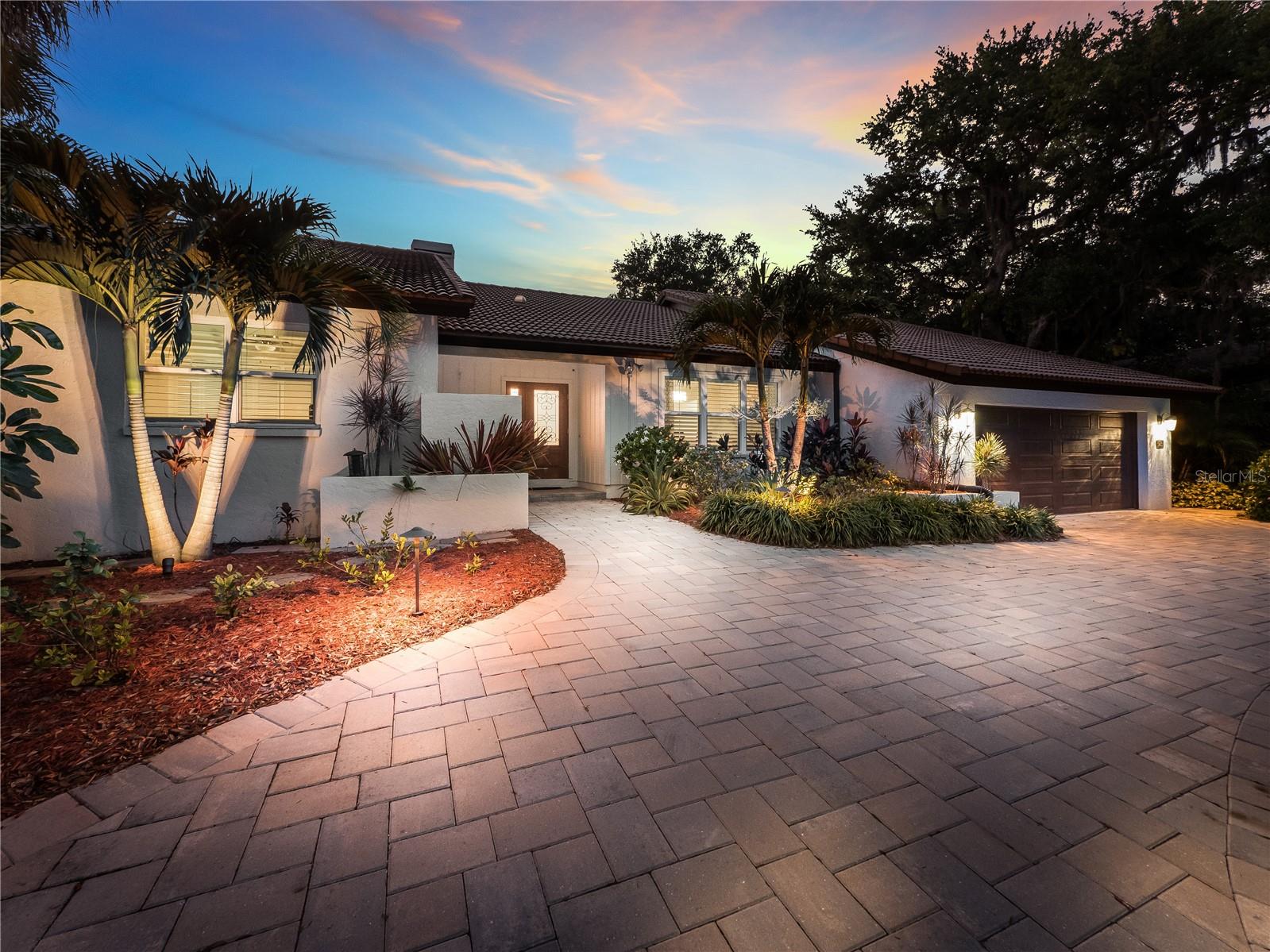 5231 Siesta Cove Drive, FL