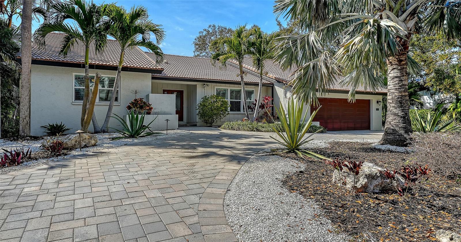 5231 Siesta Cove Drive, FL