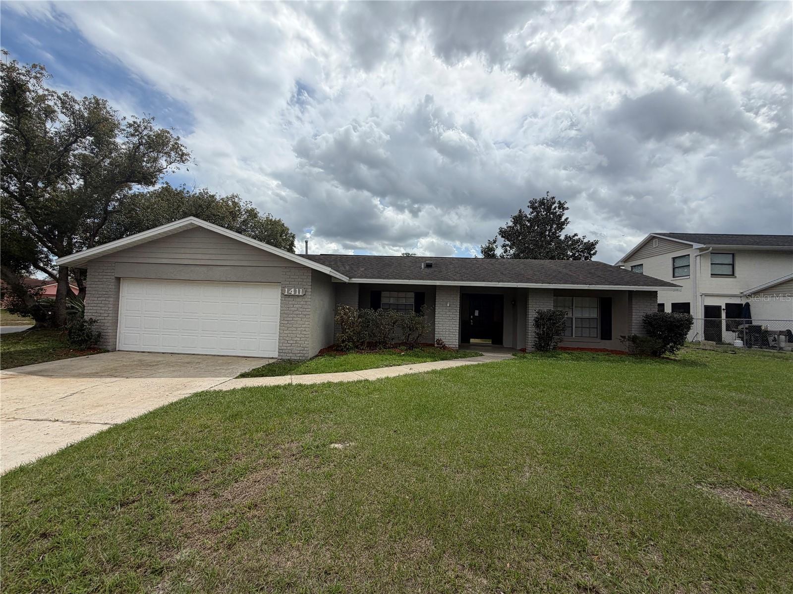 1411 Prince Philip Dr, FL