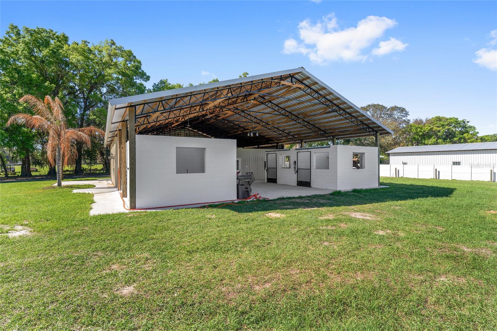 13869 Hwy 475, FL