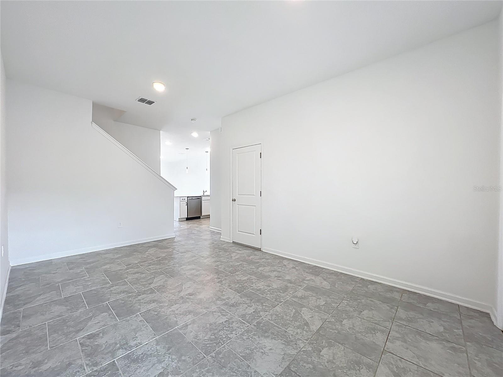 3185 Laurent Loop, FL