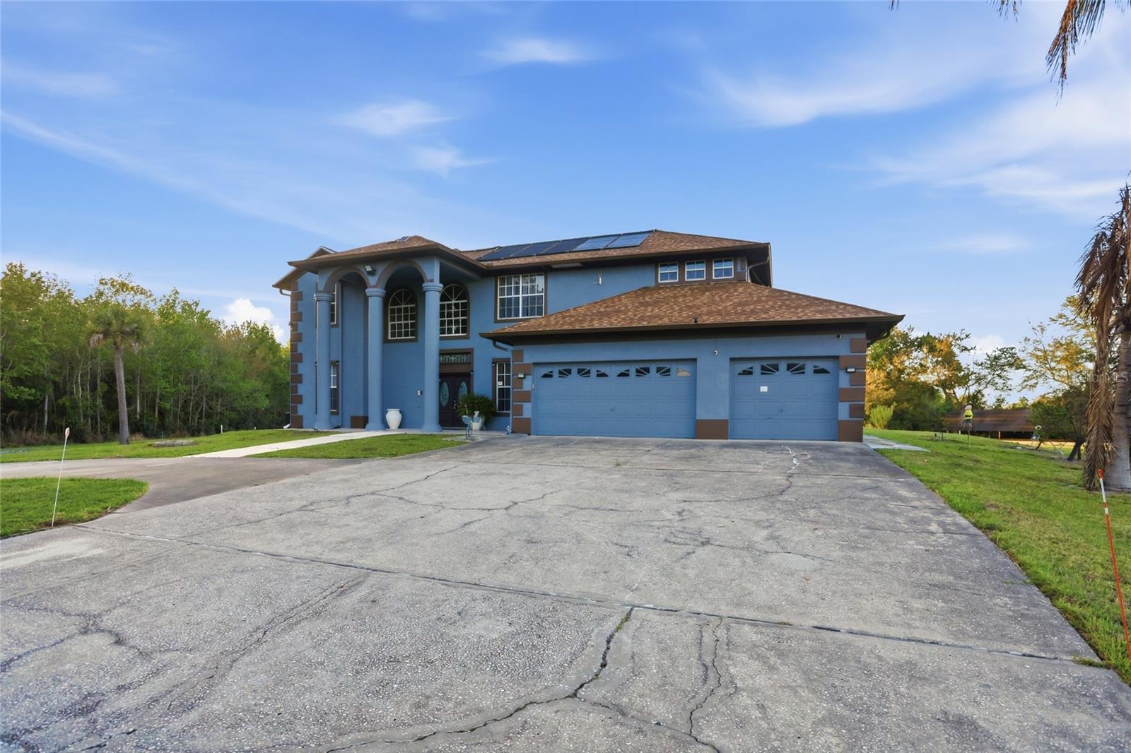 4111 Foxtail Court, FL