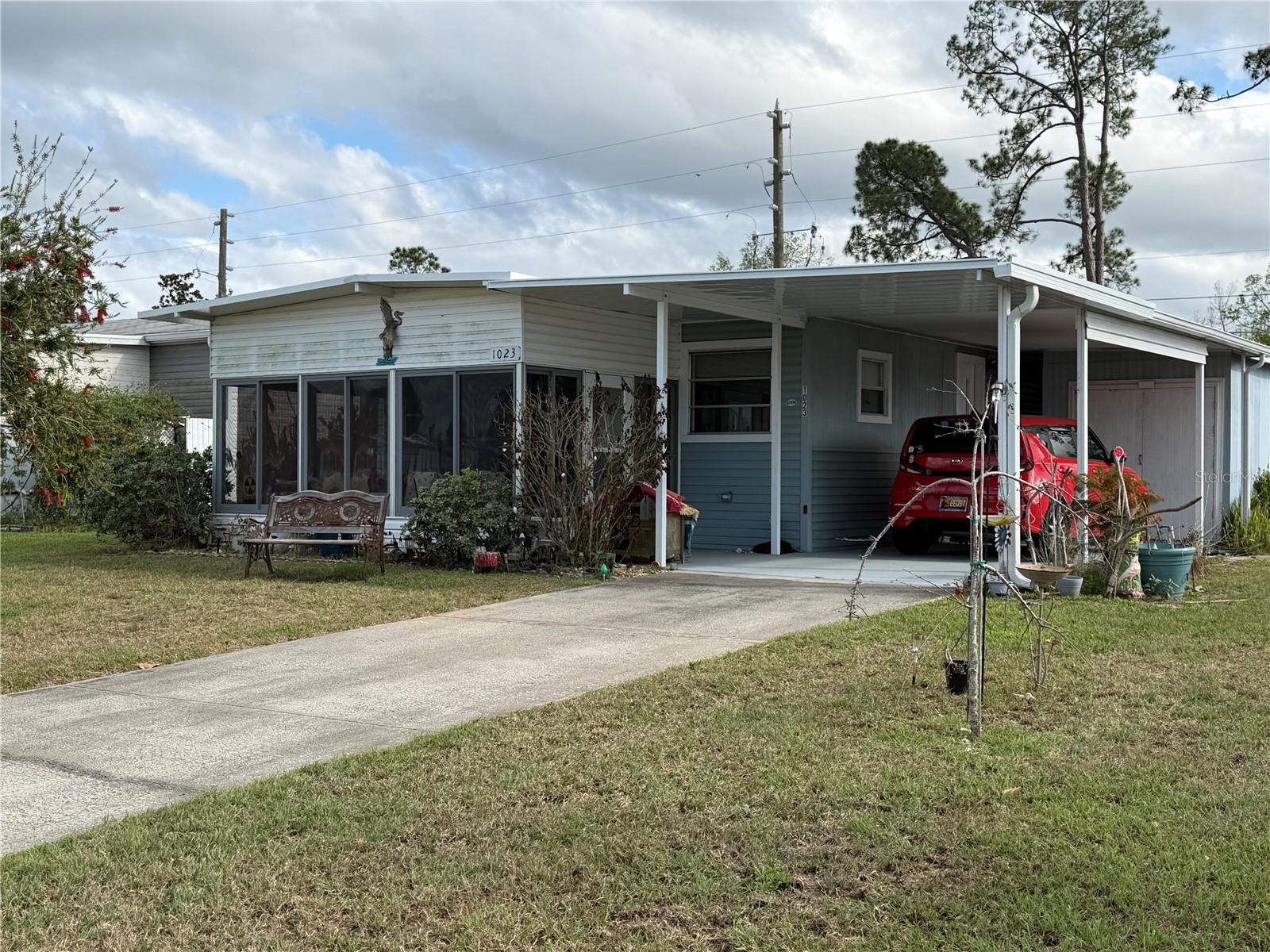 1023 Capella Dr, FL