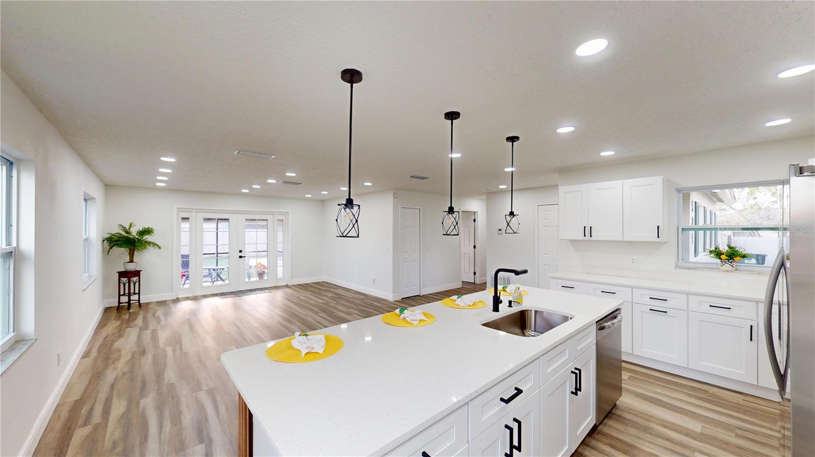501 Heritage Boulevard, FL