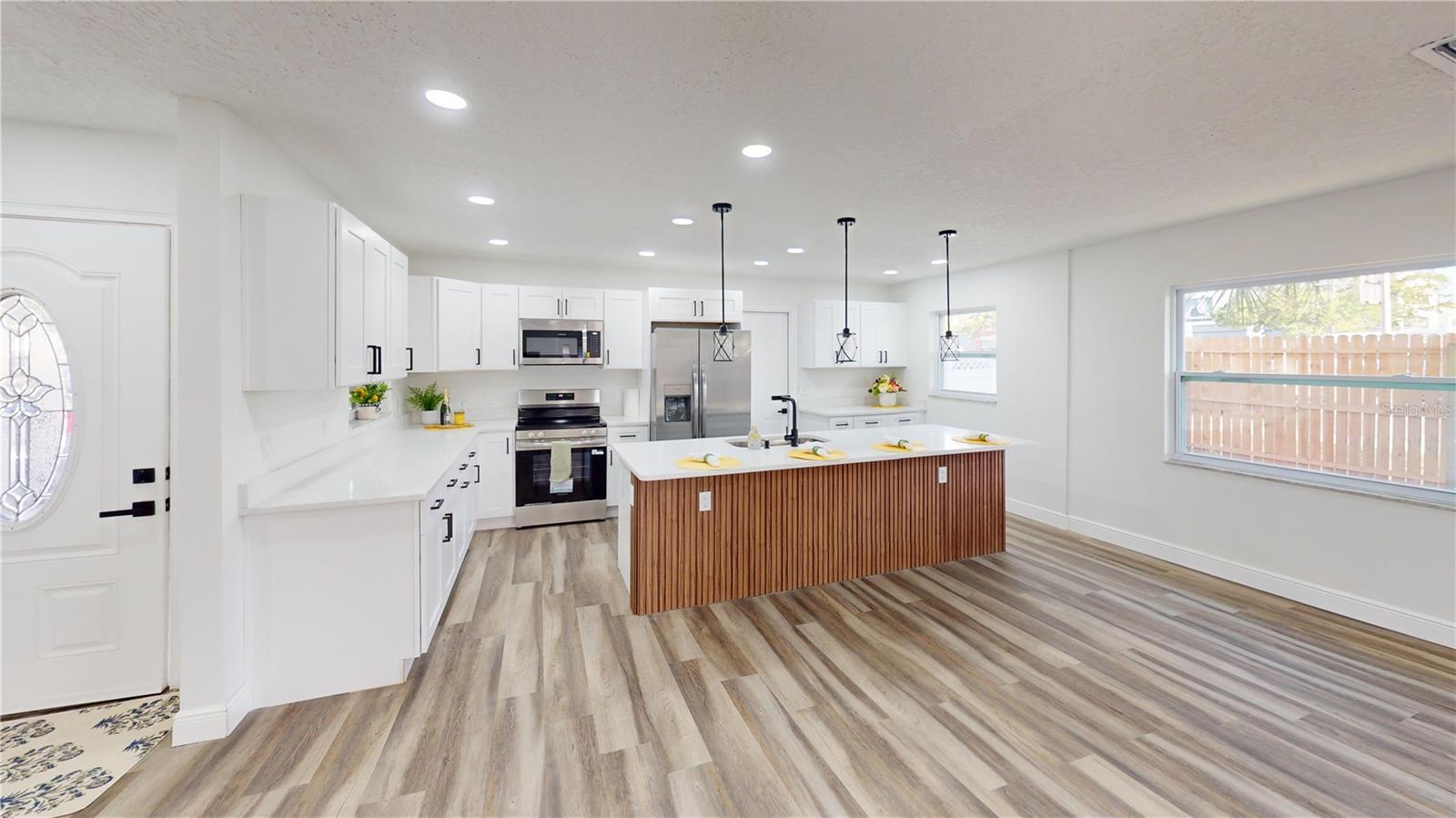 501 Heritage Boulevard, FL
