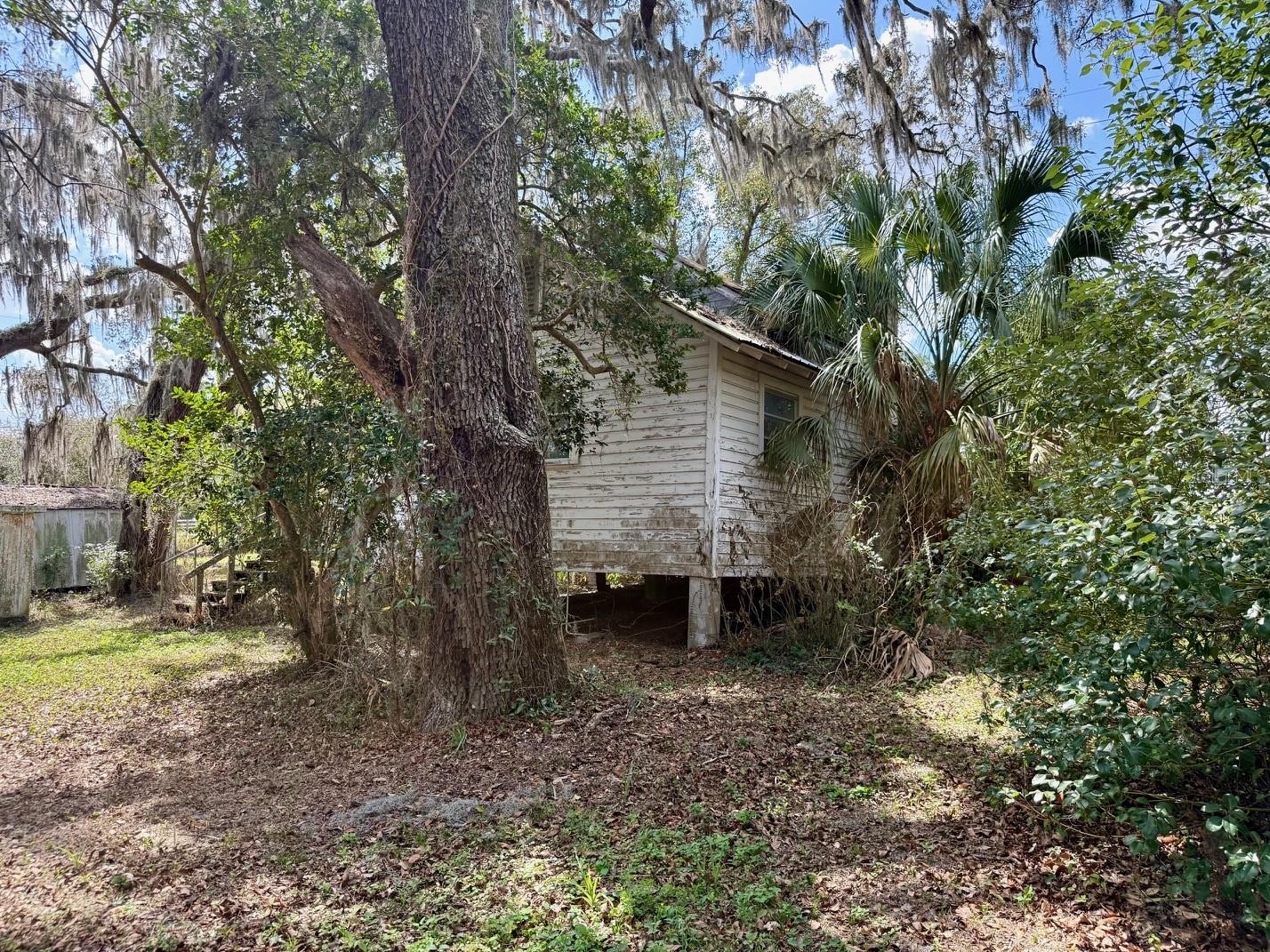 10010 Fort King Road, FL