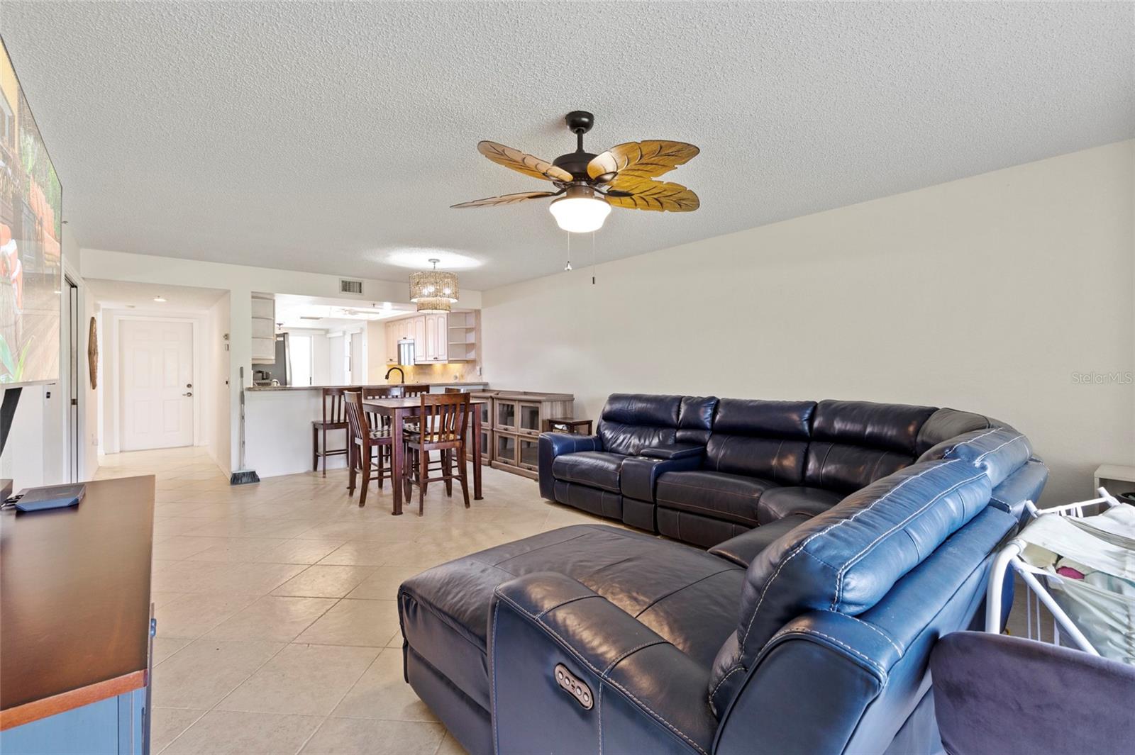 6611 Stone River Road, FL