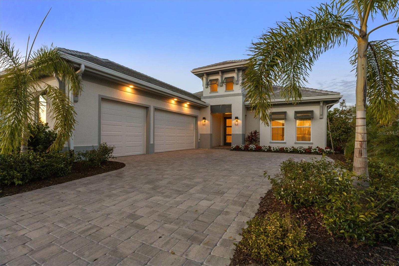 8352 Sea Glass Court, FL