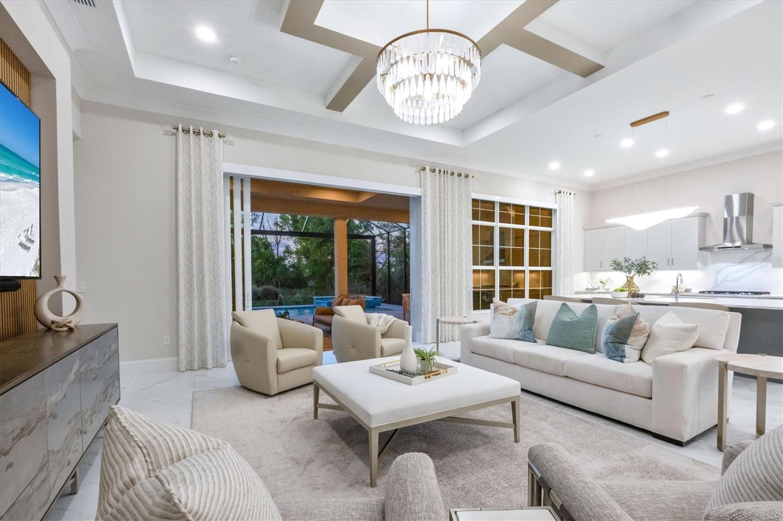 8352 Sea Glass Court, FL
