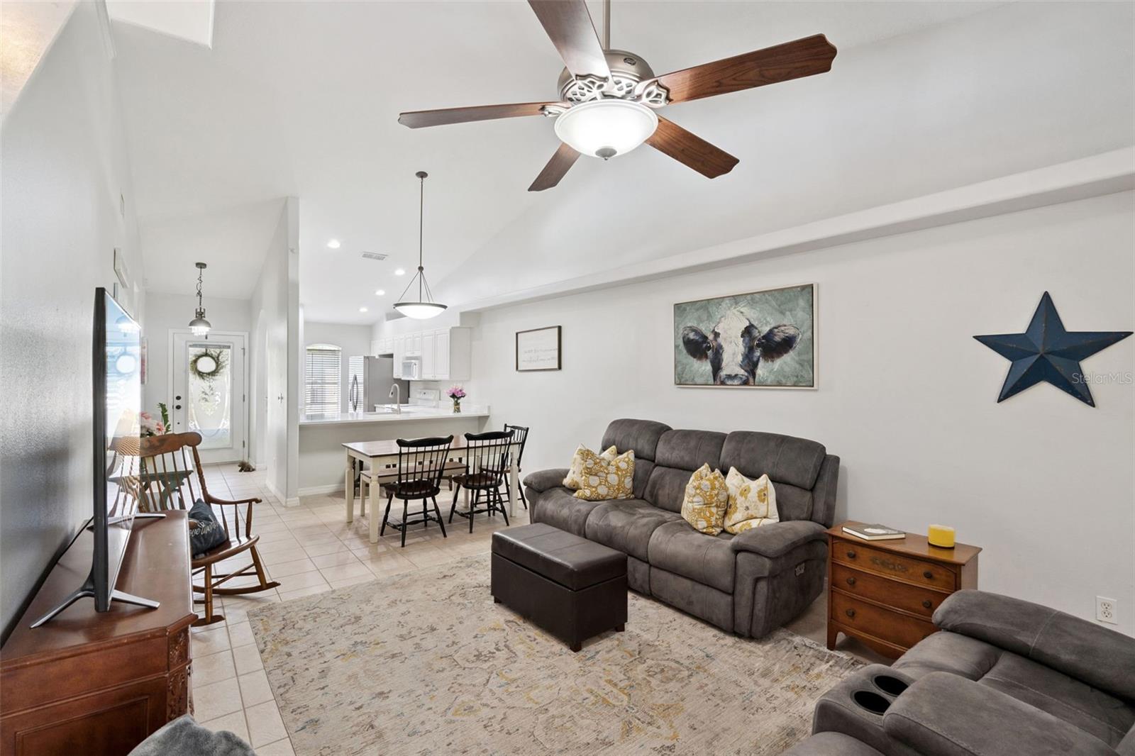 8856 Courtyard Lane, FL