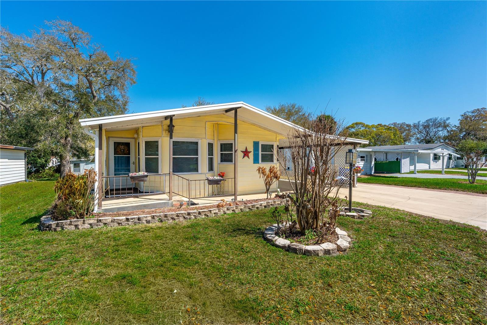 217 Schooner Ave, FL