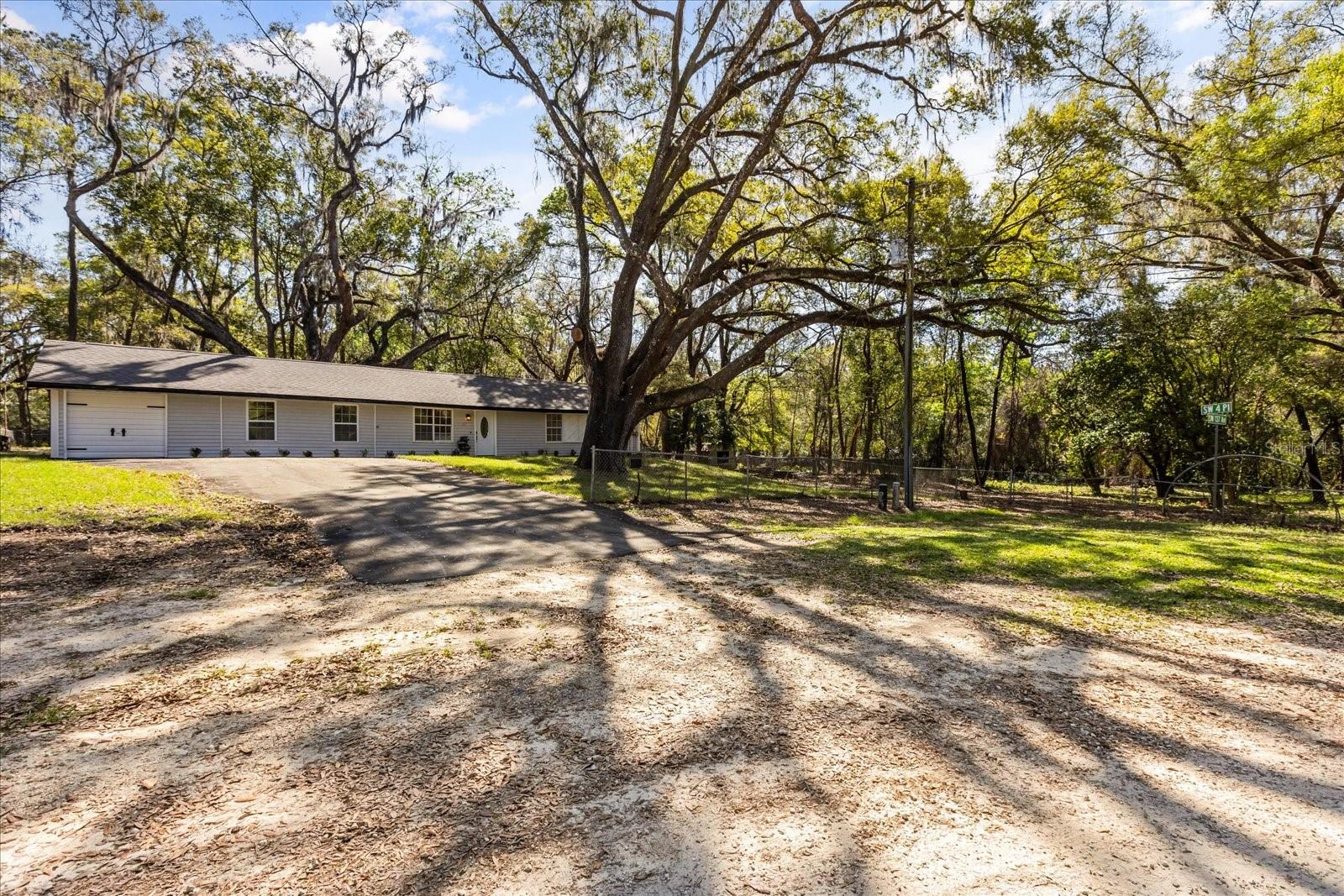 421 137th Avenue, FL