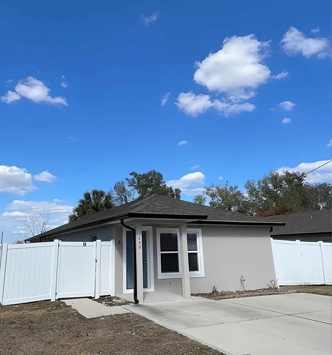 640 E Grapefruit Ave, FL