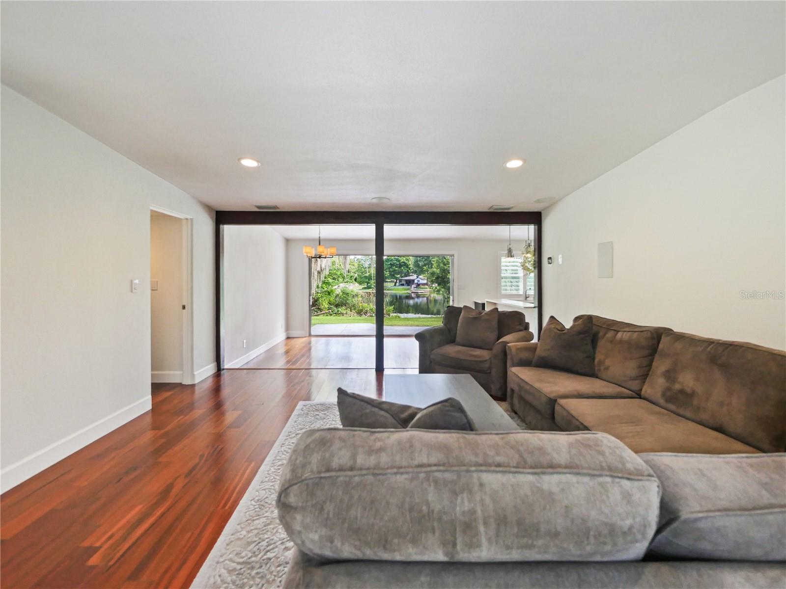 2823 Wright Avenue, FL