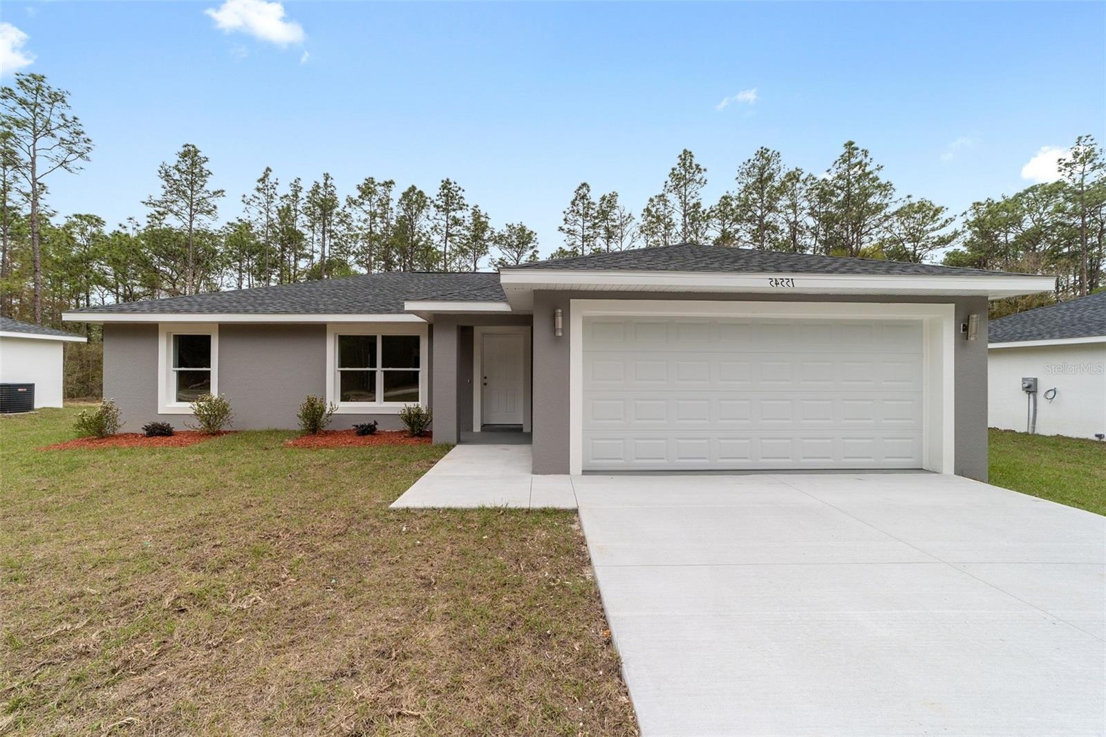 24272 Nw Aspen Ln, FL