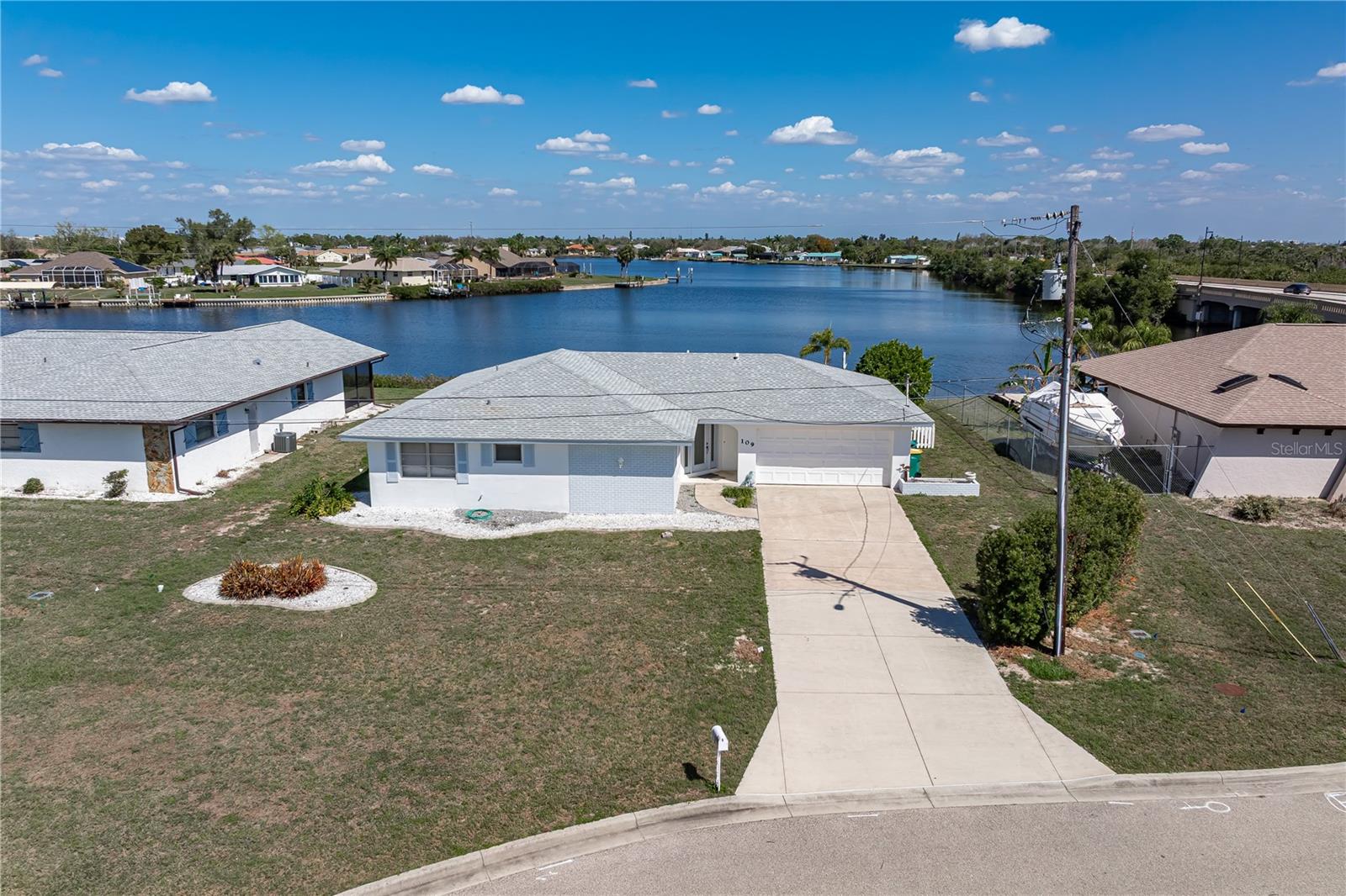 109 W Tarpon Blvd Nw, FL