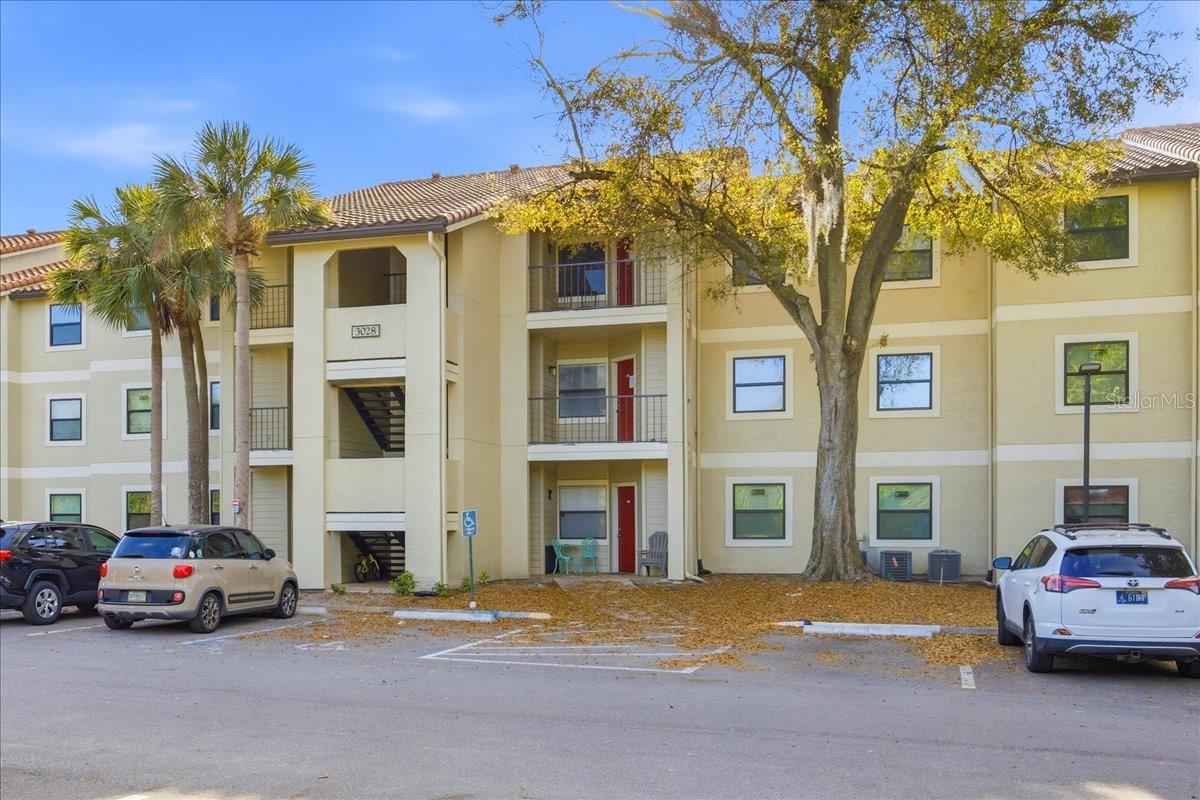 3028 Parkway Blvd #207, FL