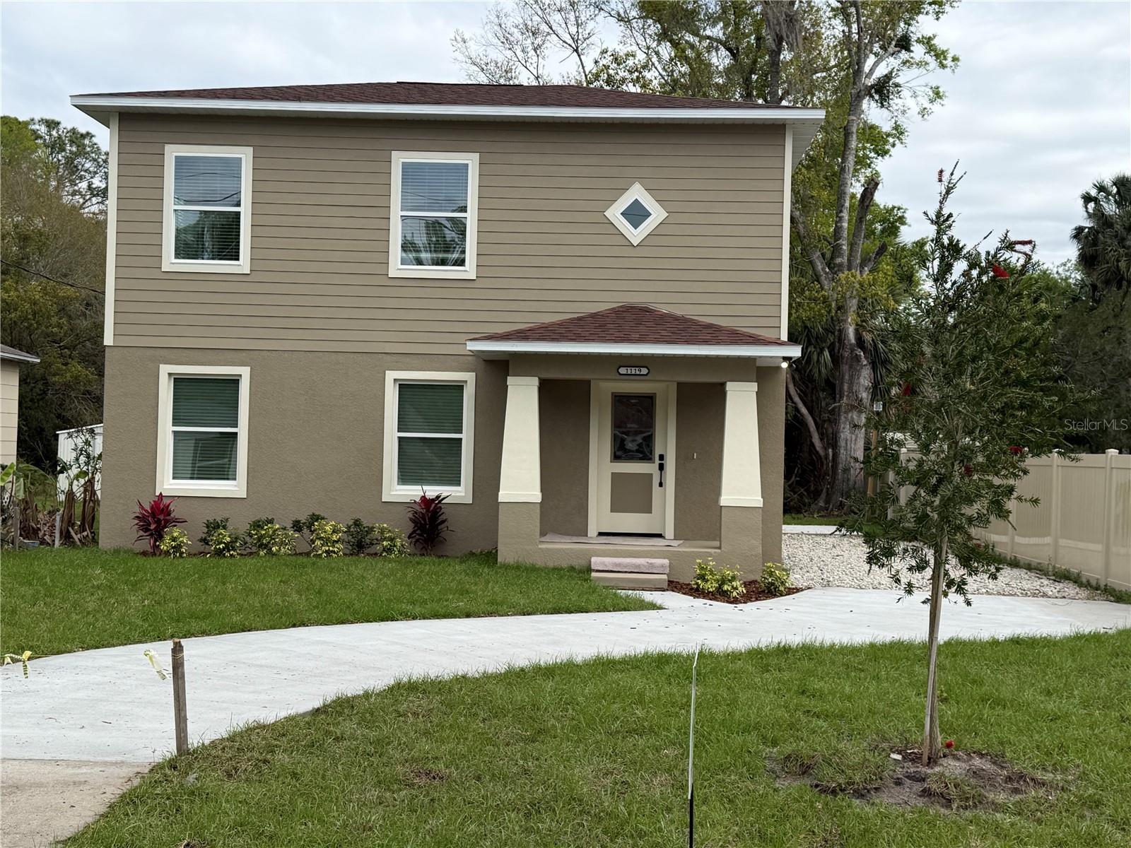 1119 Willow Ave, FL
