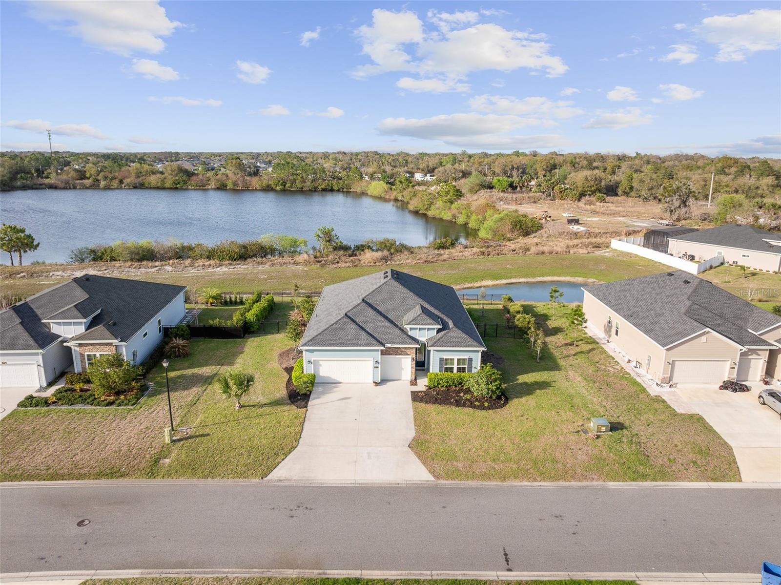 4111 Clifden Dr, FL