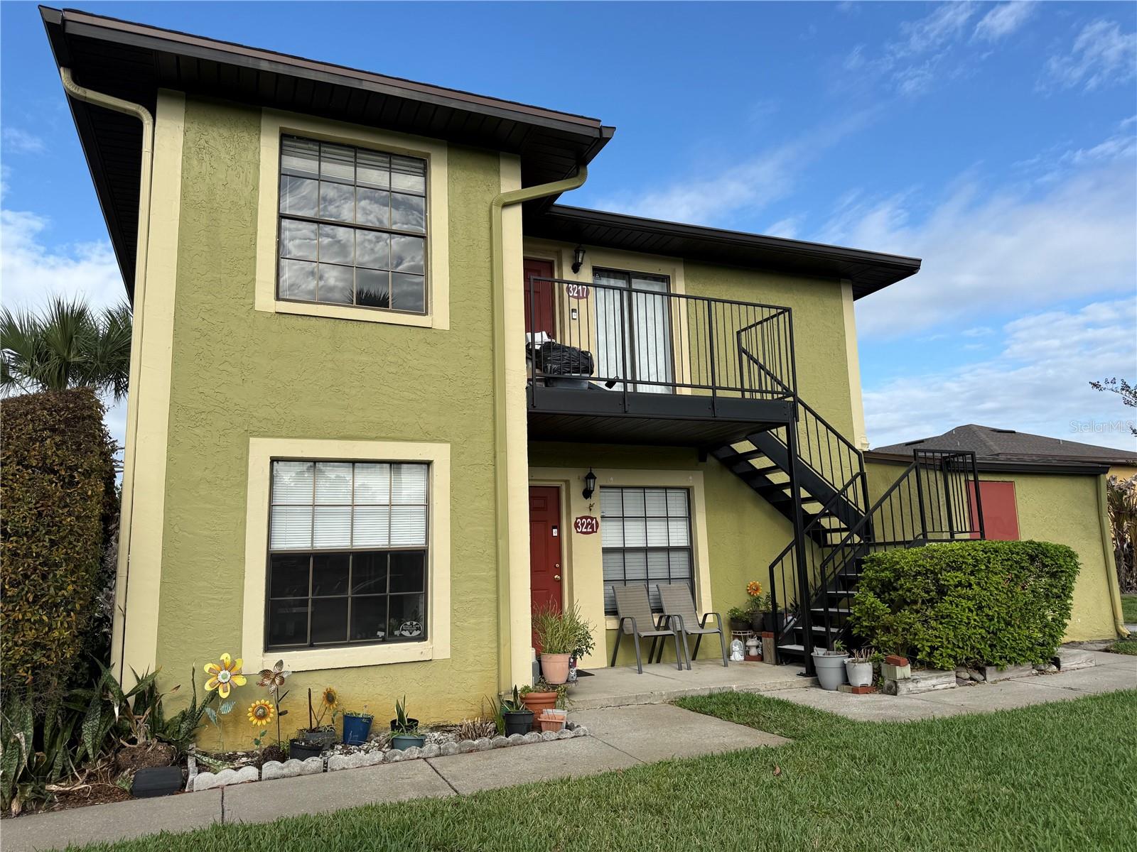 3217 Oak Lawn Place, FL
