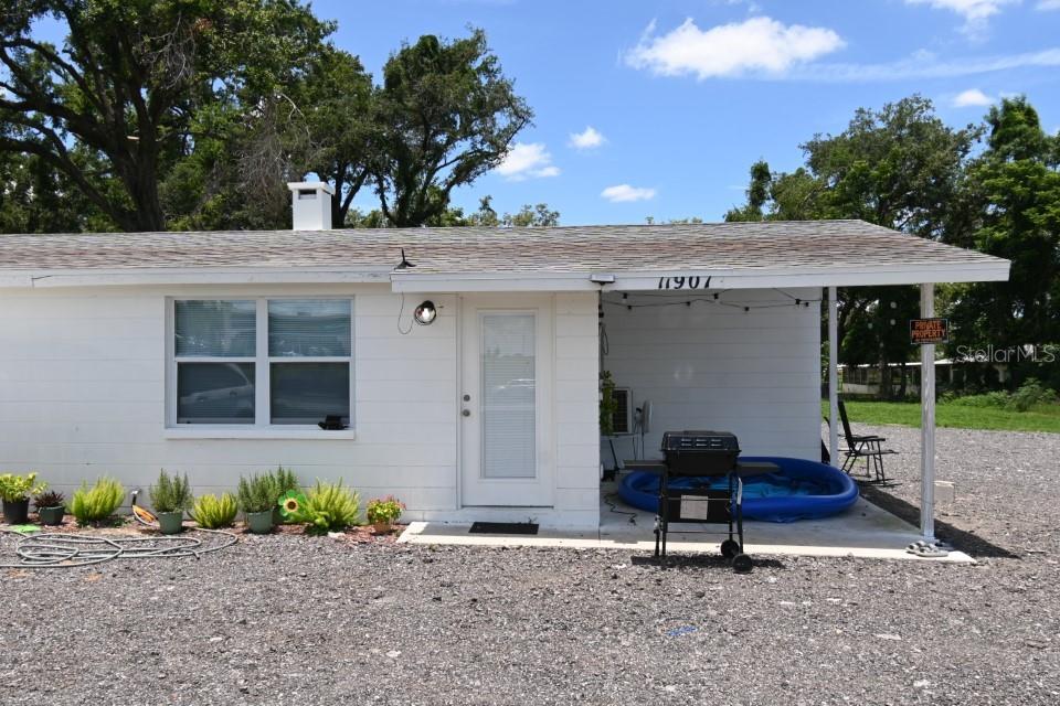 11907 Frontage Road, FL