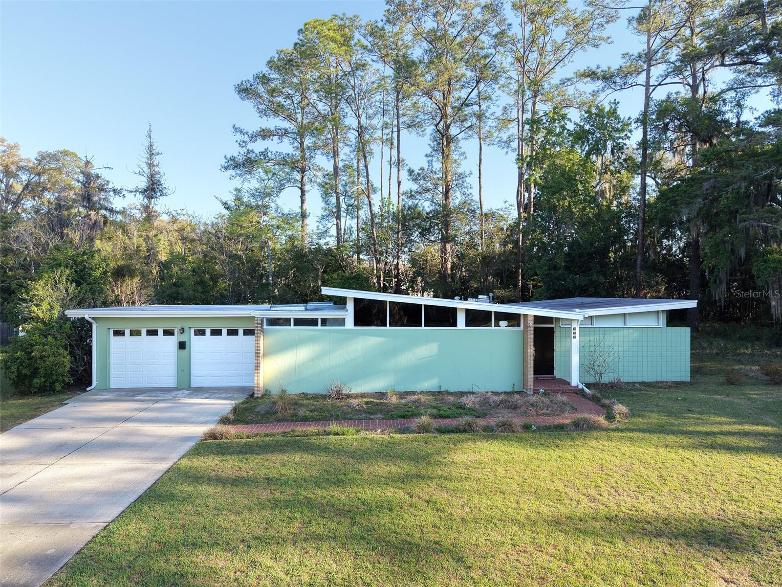 852 Nw 2nd Ave, FL