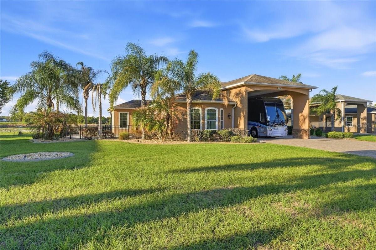 576 Meandering Way, FL