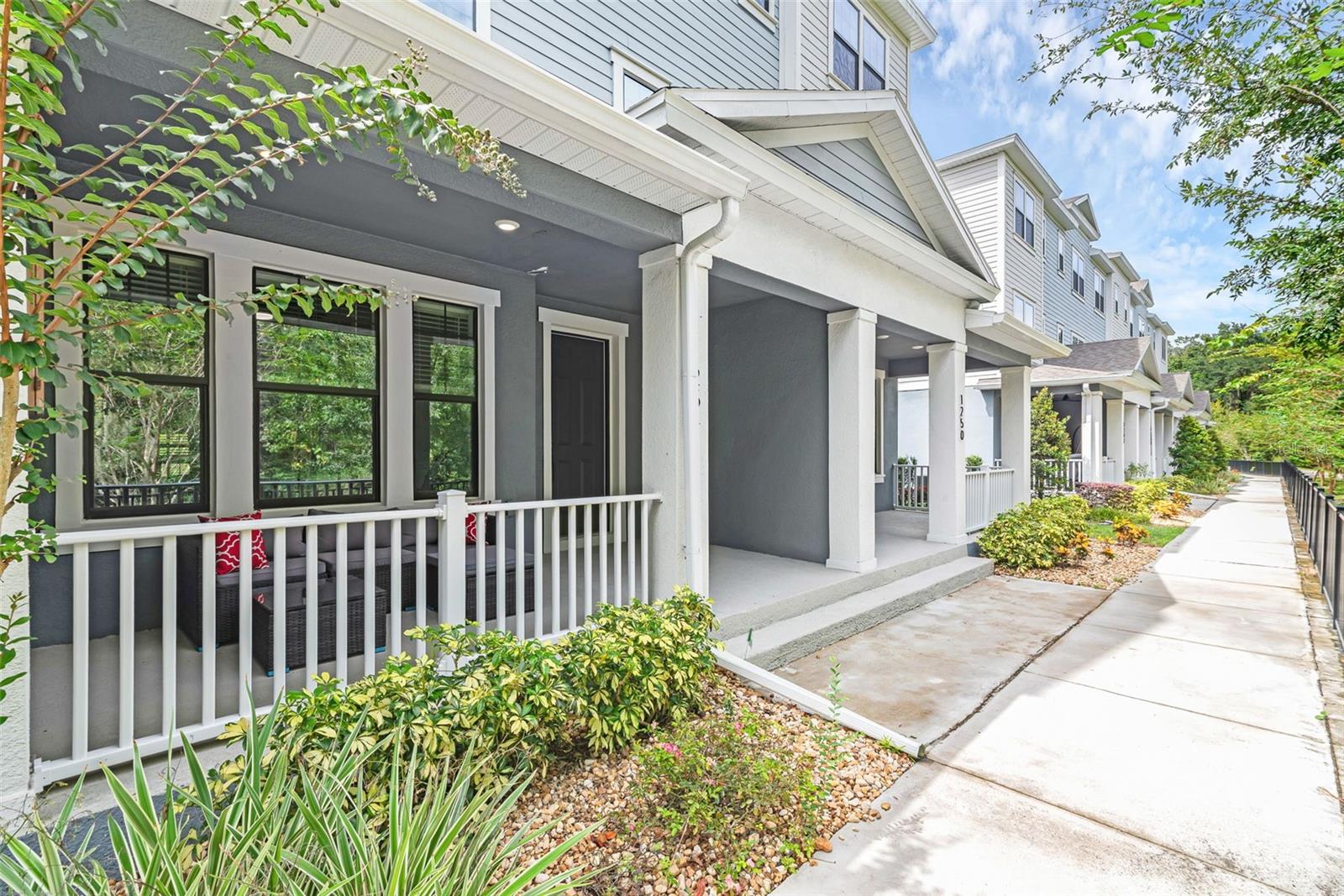 1254 Spotted Sandpiper Loop, FL