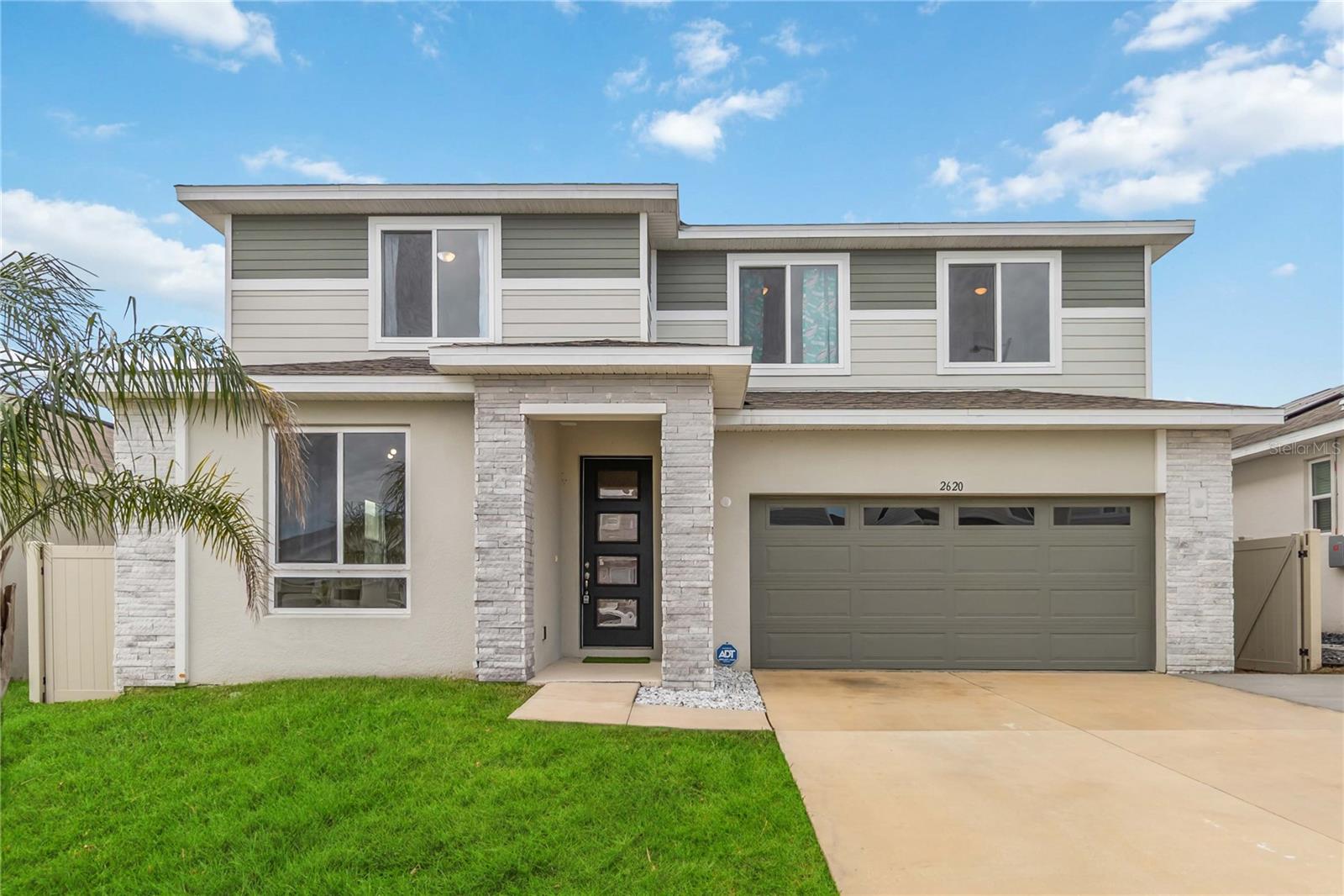 2620 Magnolia Avenue, FL