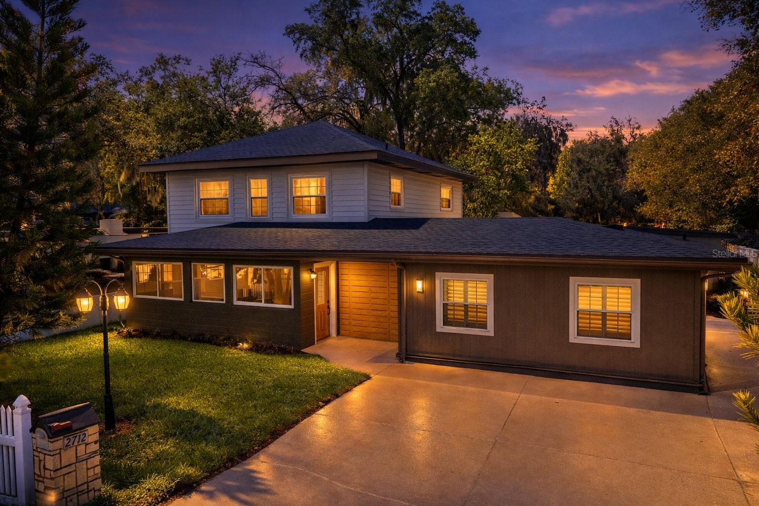 2712 Crystal Lake Drive, FL