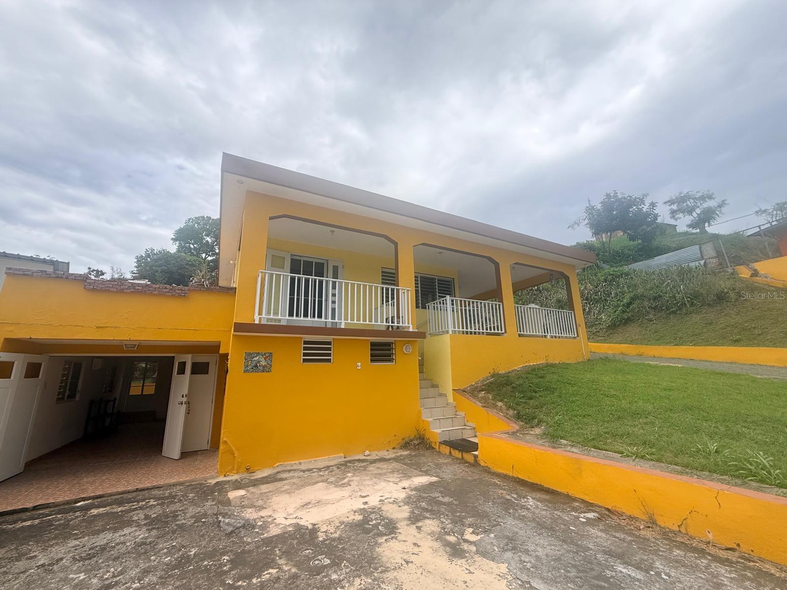 Carr. 411, Km. 0.2 Los Pozos, Sector Calvache, PR
