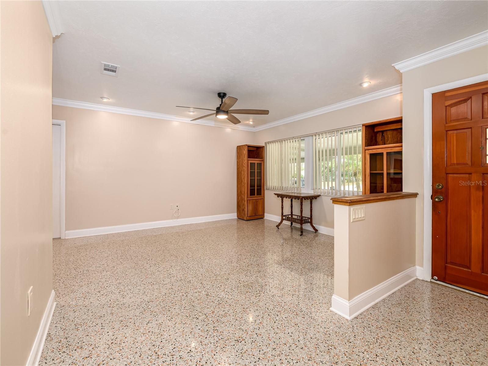 907 Hillside Terrace, FL