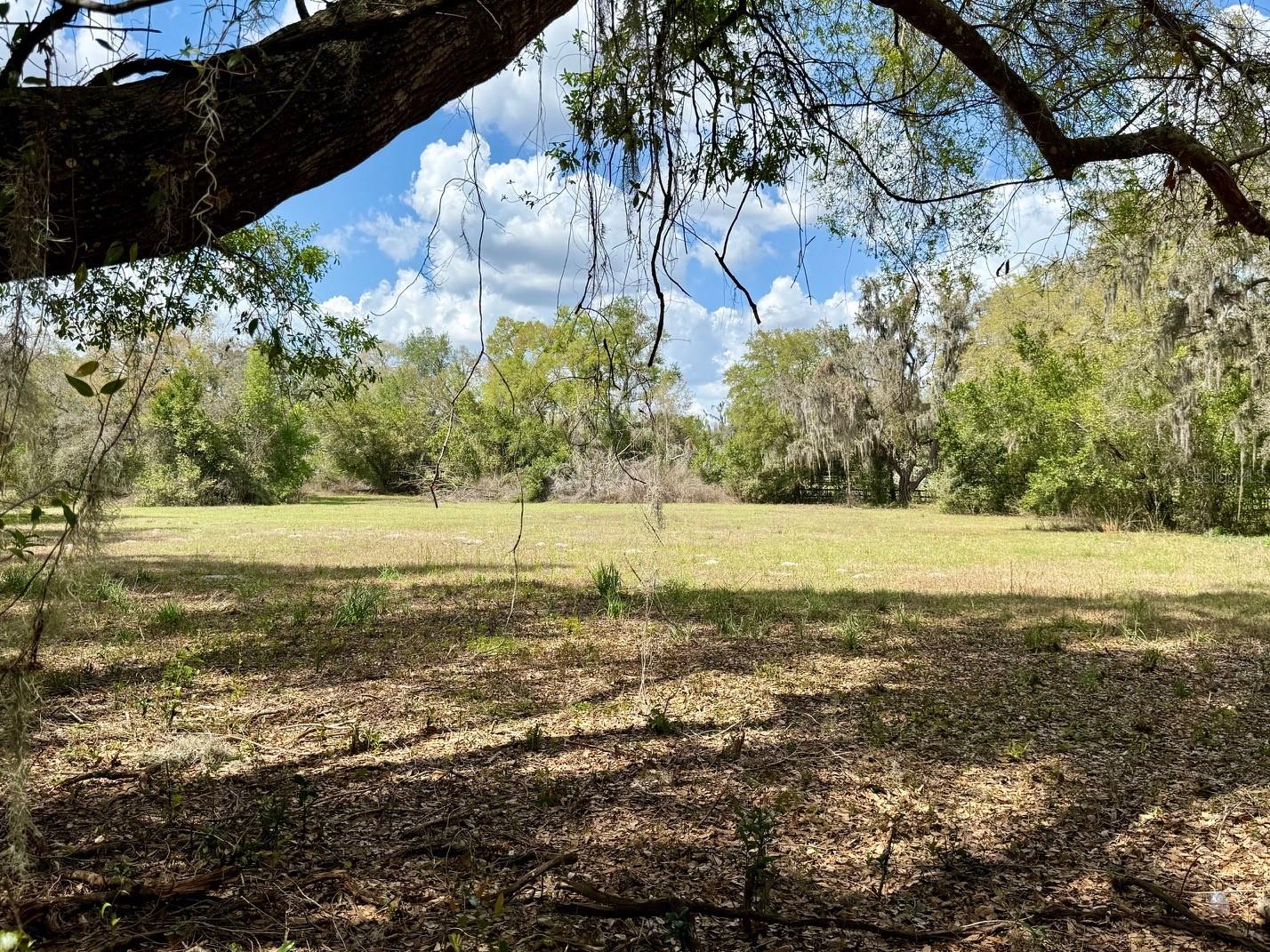 10010 Fort King Road, FL