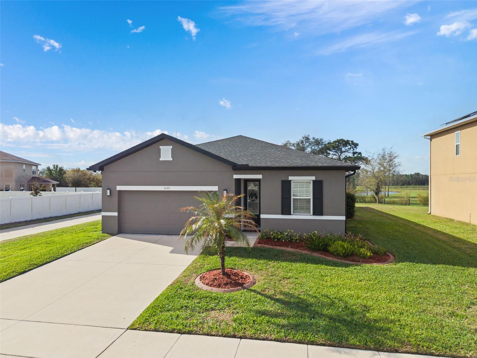 5692 Western Sun Dr, FL