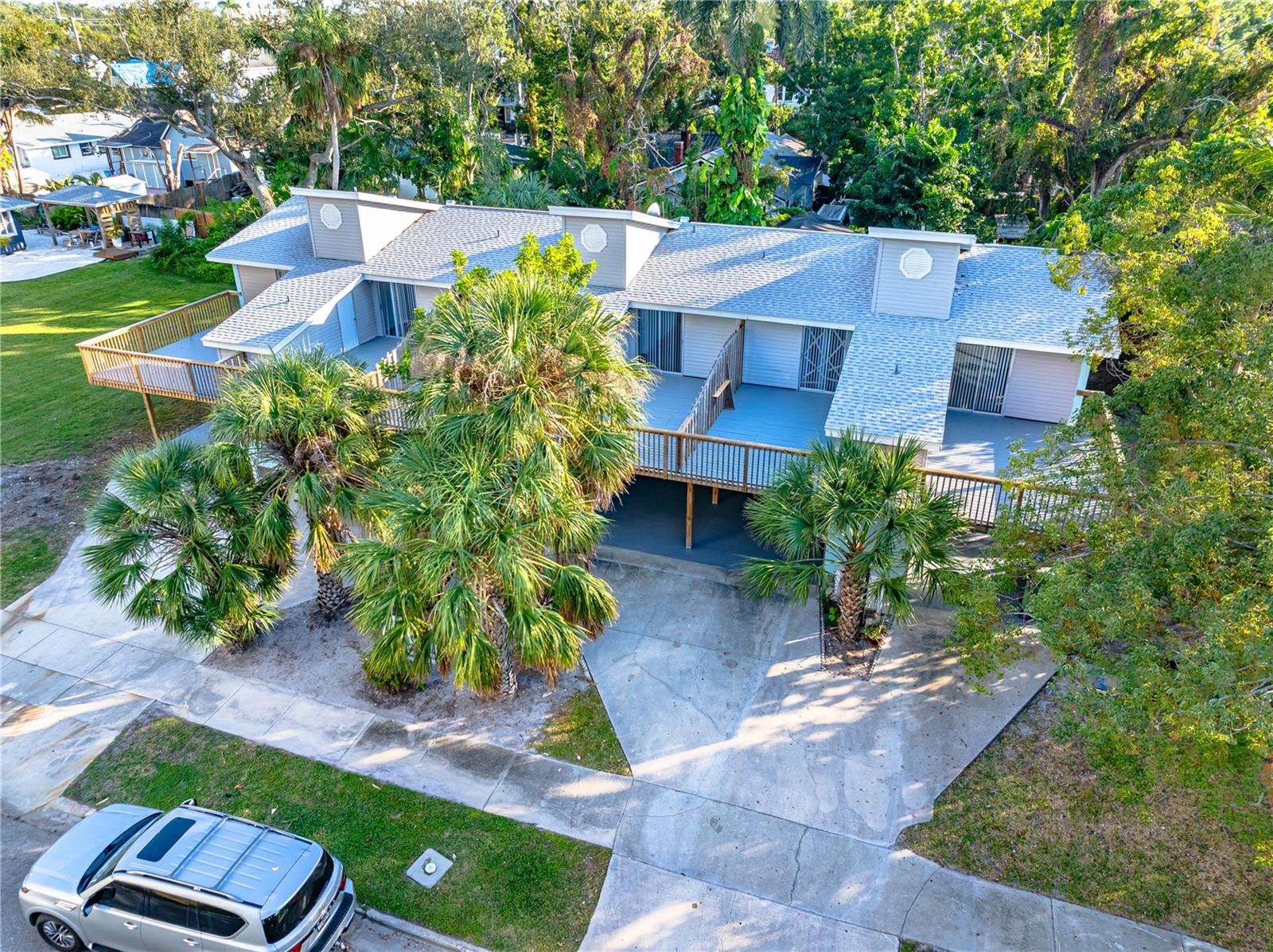 1559 7th Avenue, FL