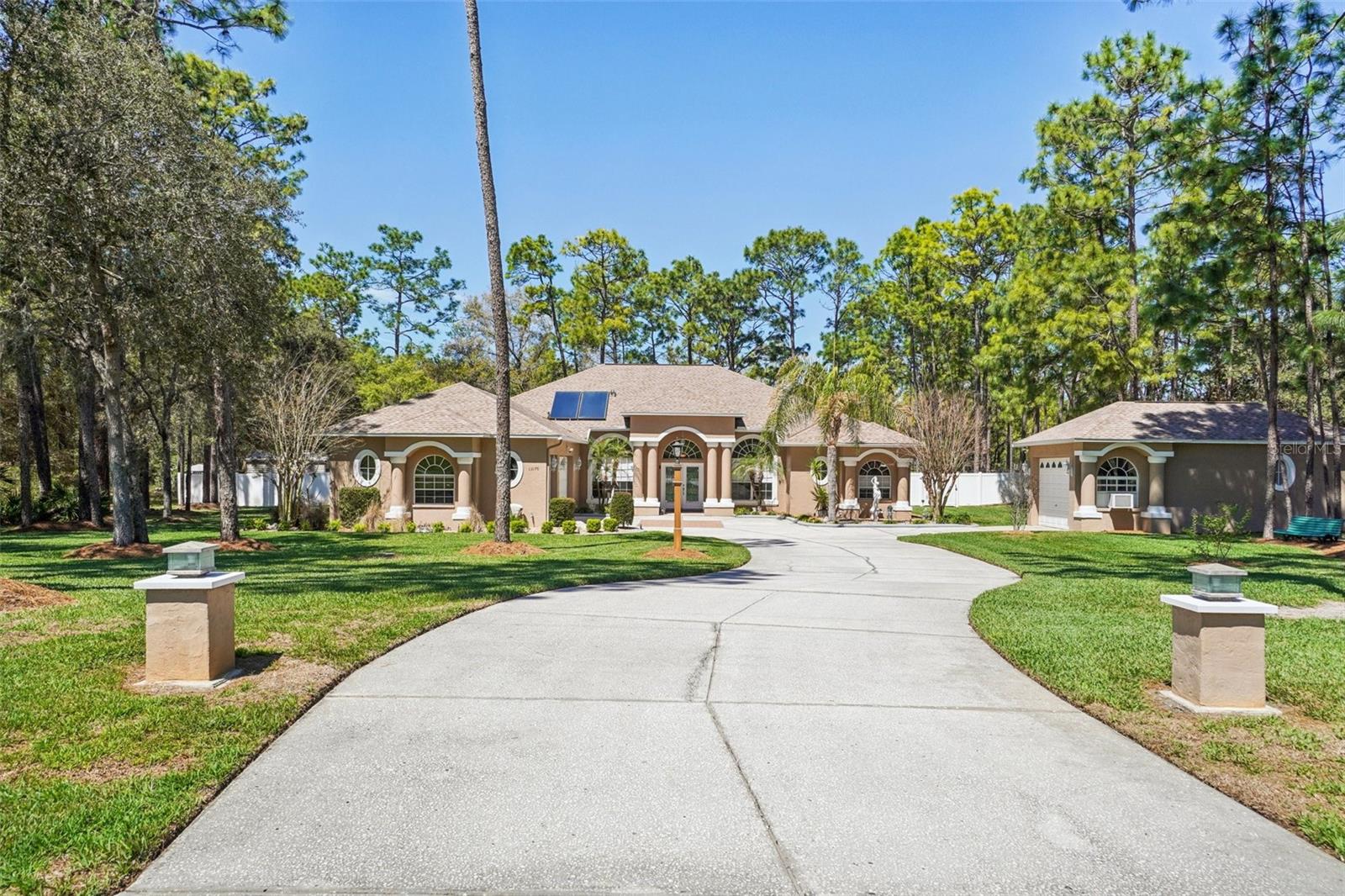13176 Cooper Rd, FL