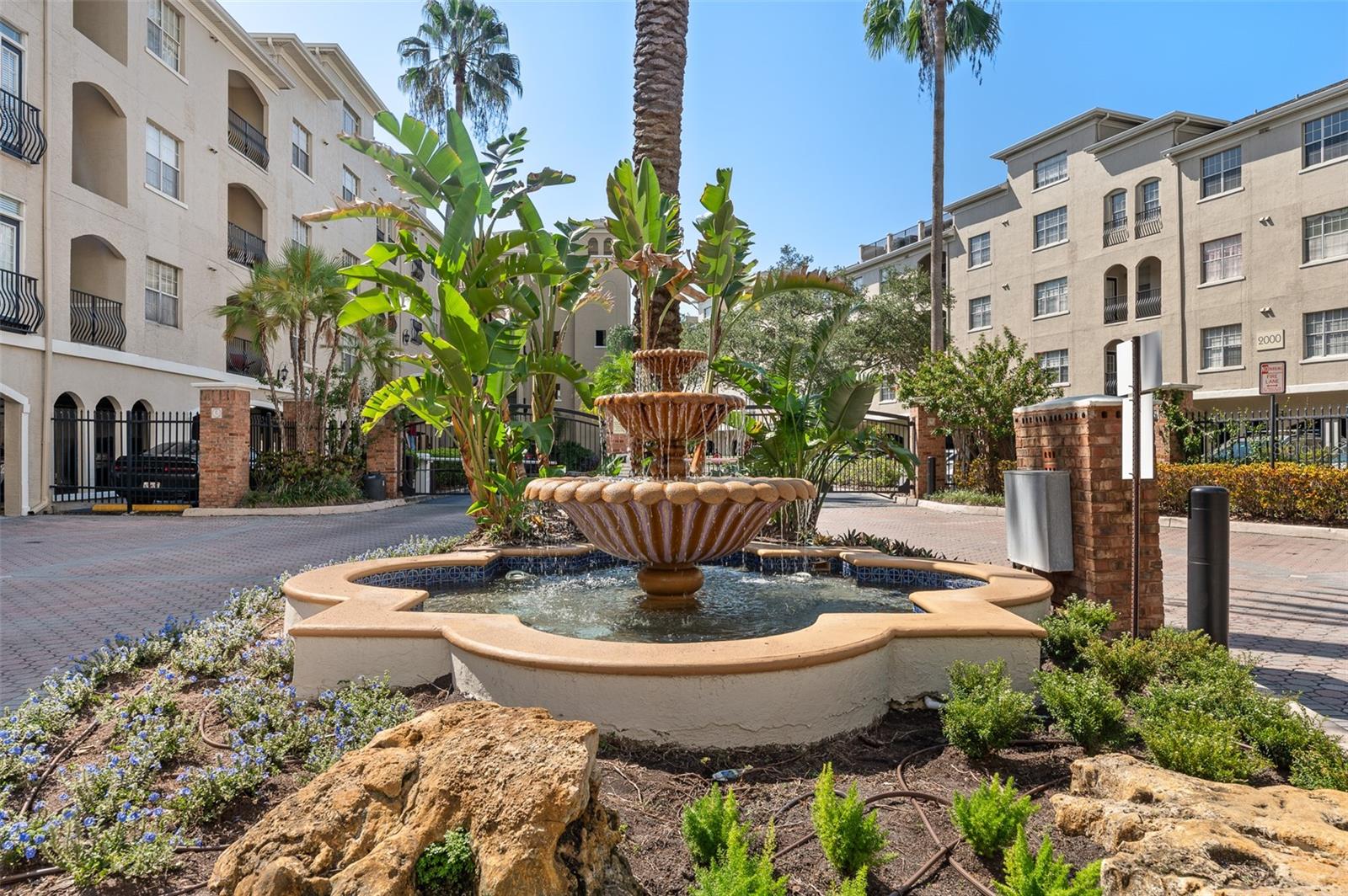 501 Knights Run Ave #1215, FL