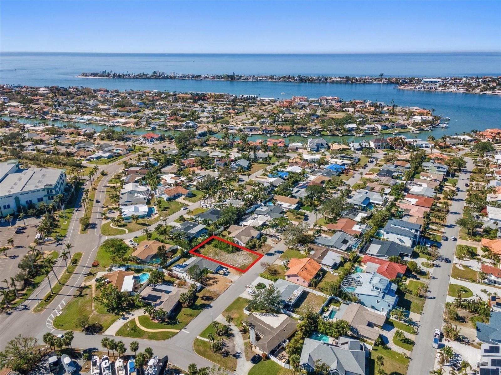 164 2nd Street, FL