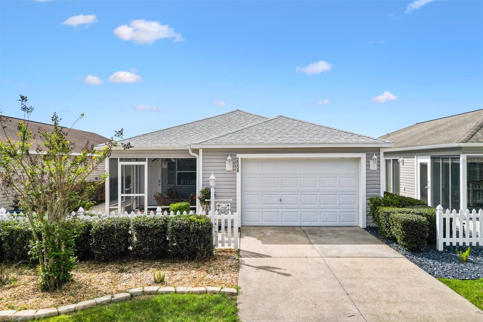 2558 Carrington Court, FL