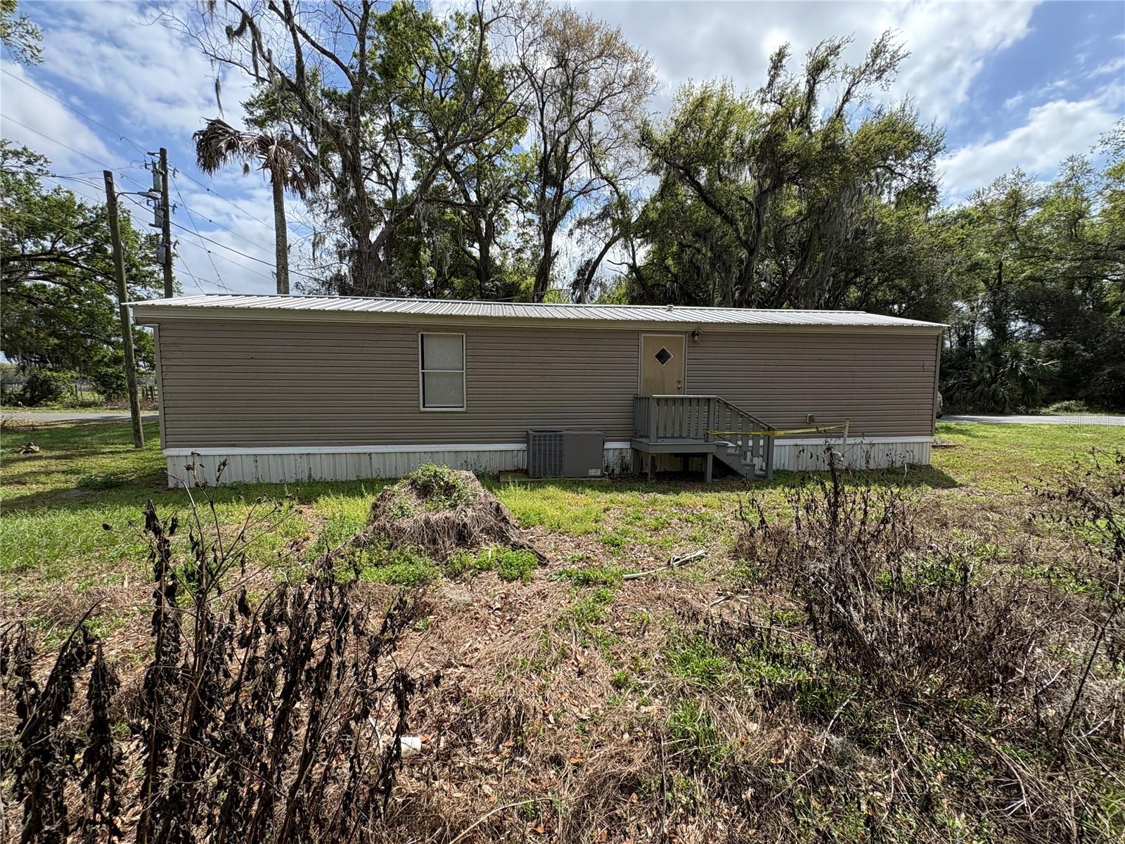 654 6th Avenue, FL