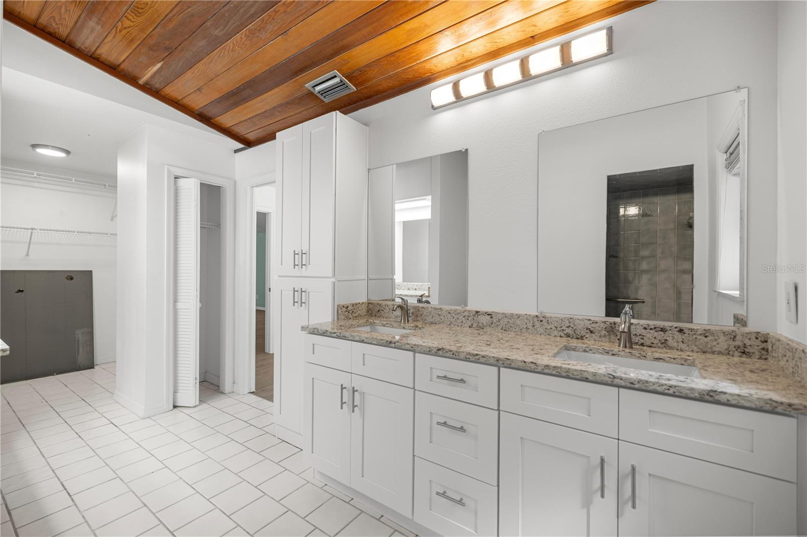 11599 Timberlane Drive, FL