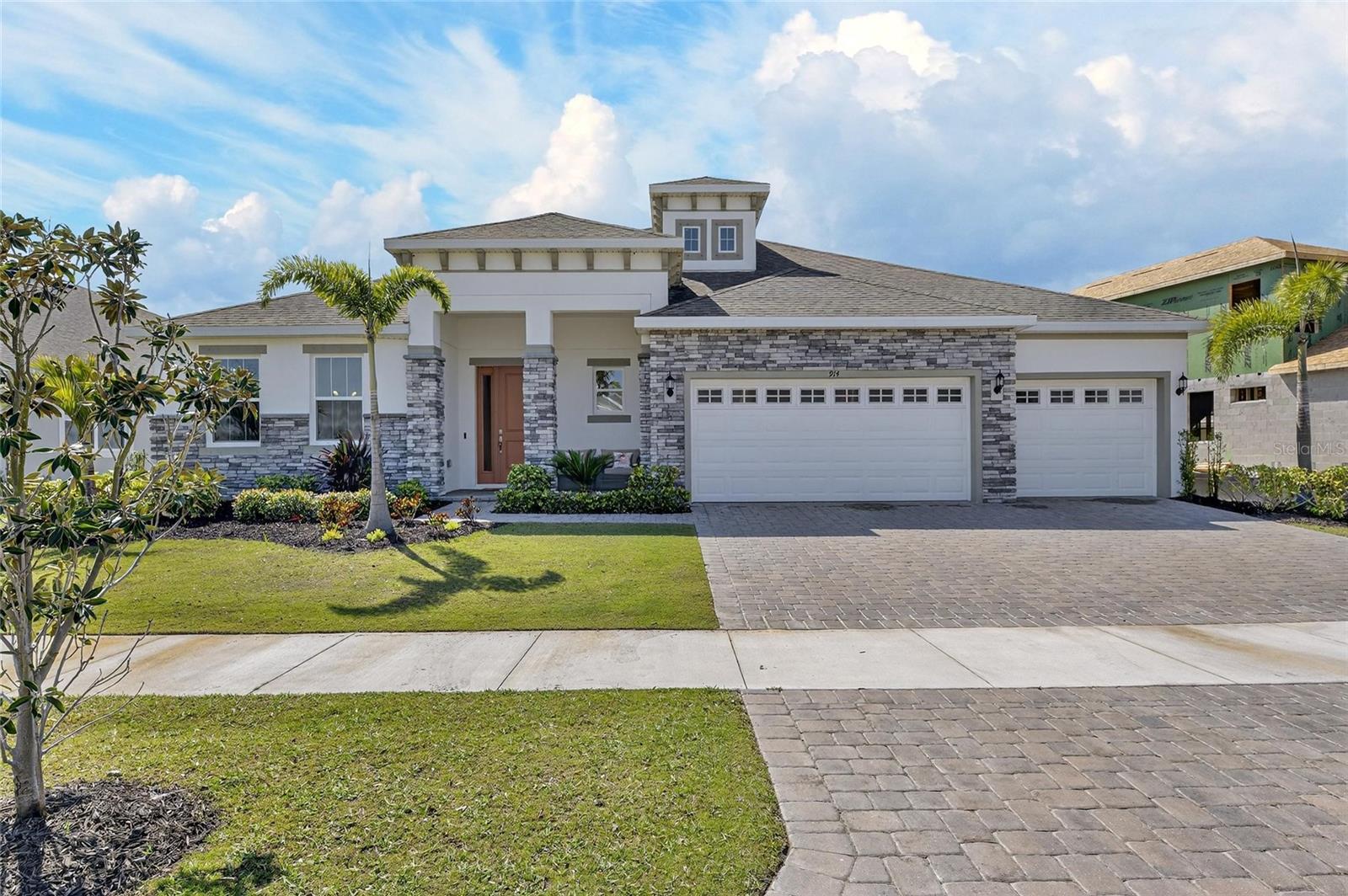 914 Signet Drive, FL