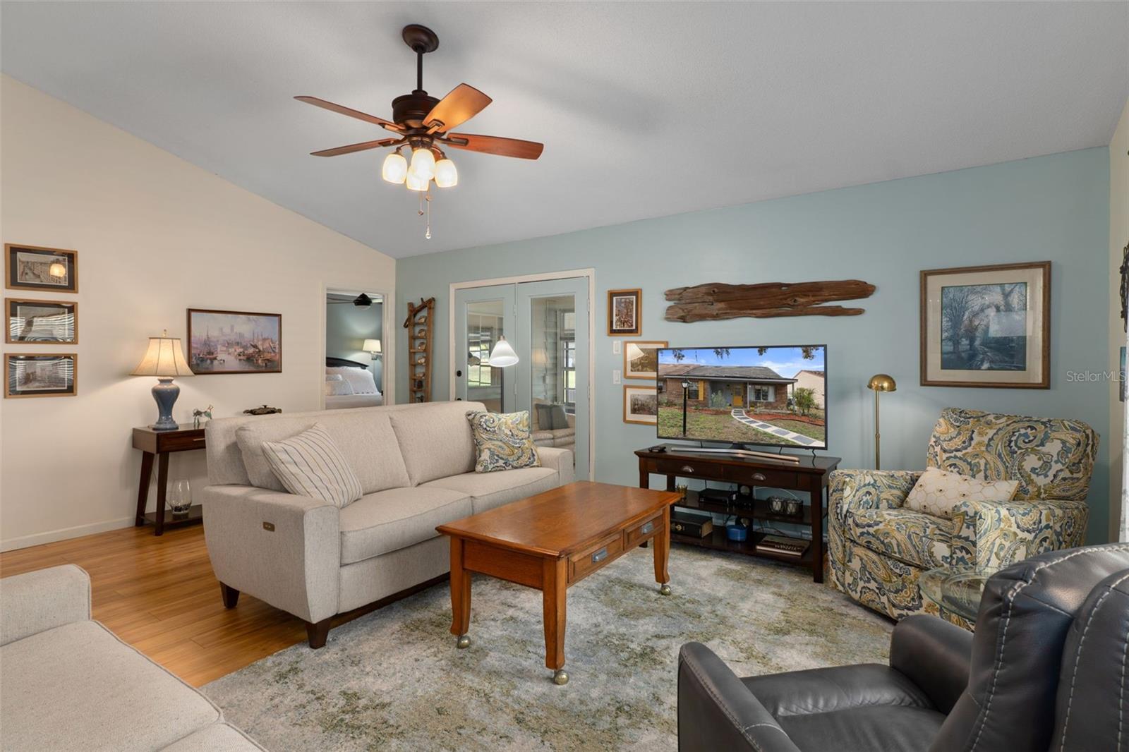 35120 Whispering Oaks Boulevard, FL