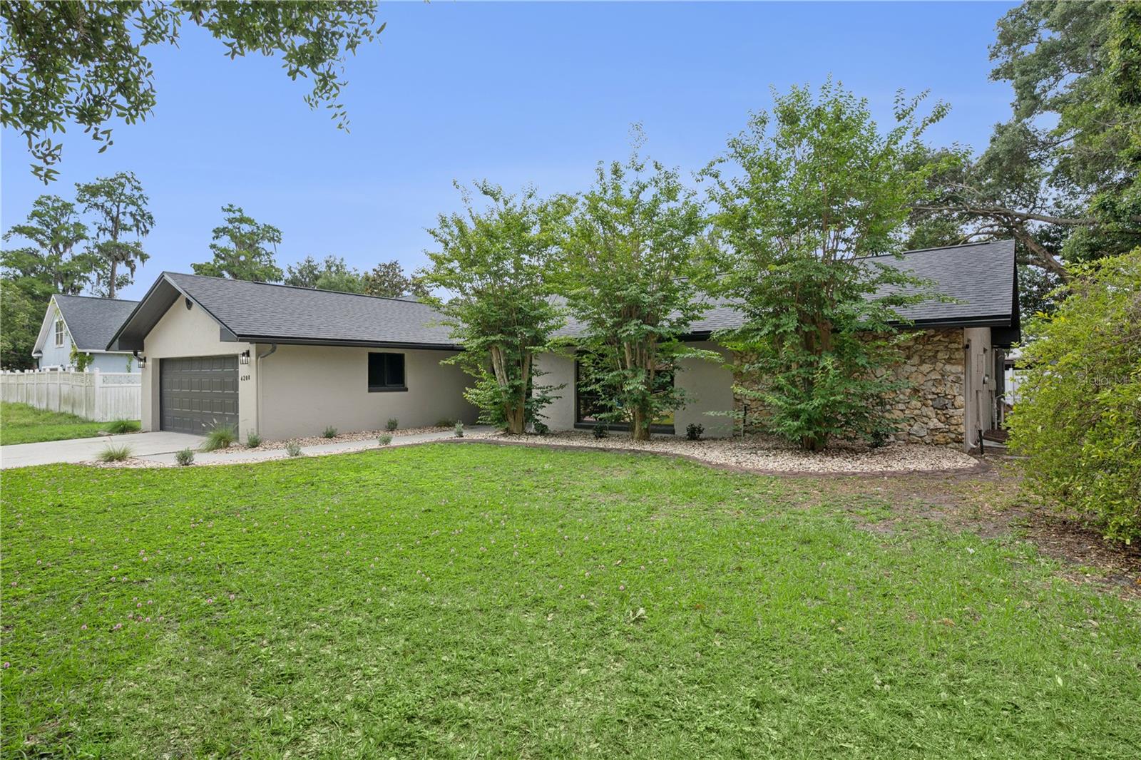 4208 Arbor Oaks Court, FL