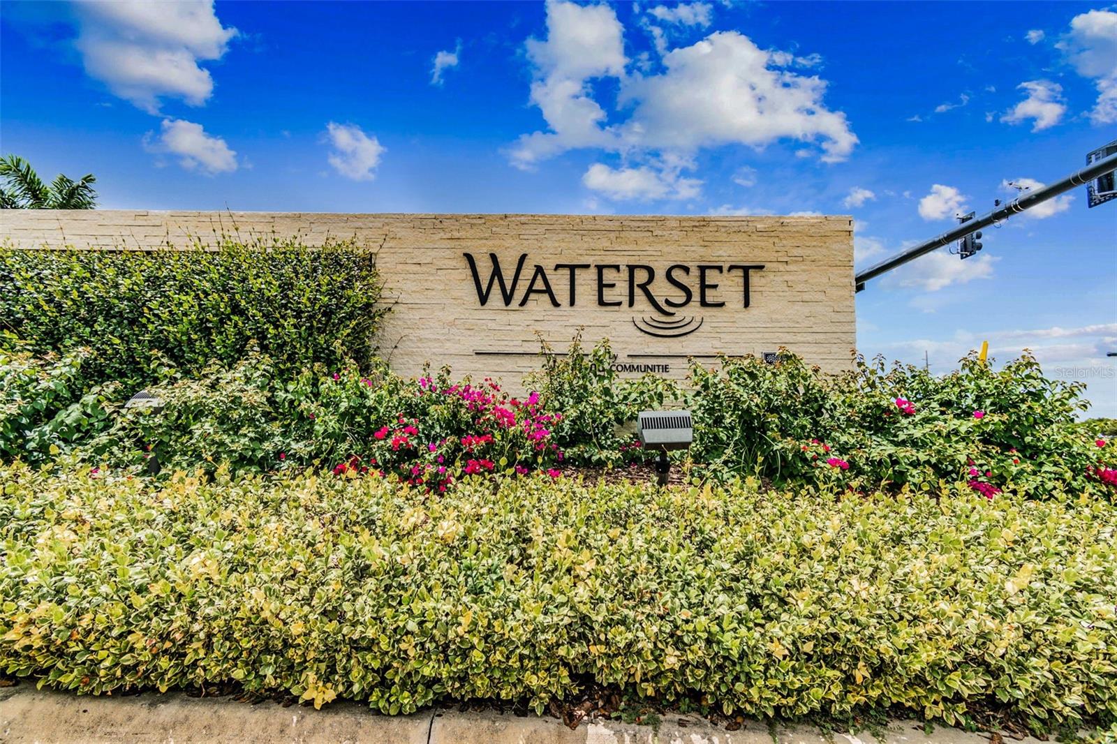 5293 Everlong Drive, FL