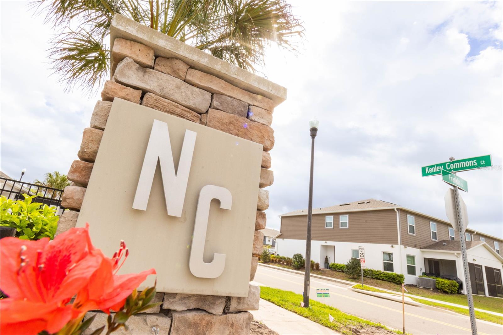 2879 Narcoossee Commons Way, FL