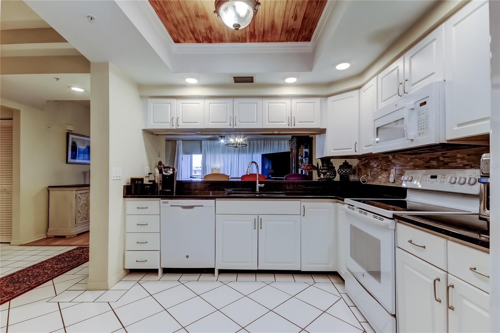 6205 Shoreline Drive, FL