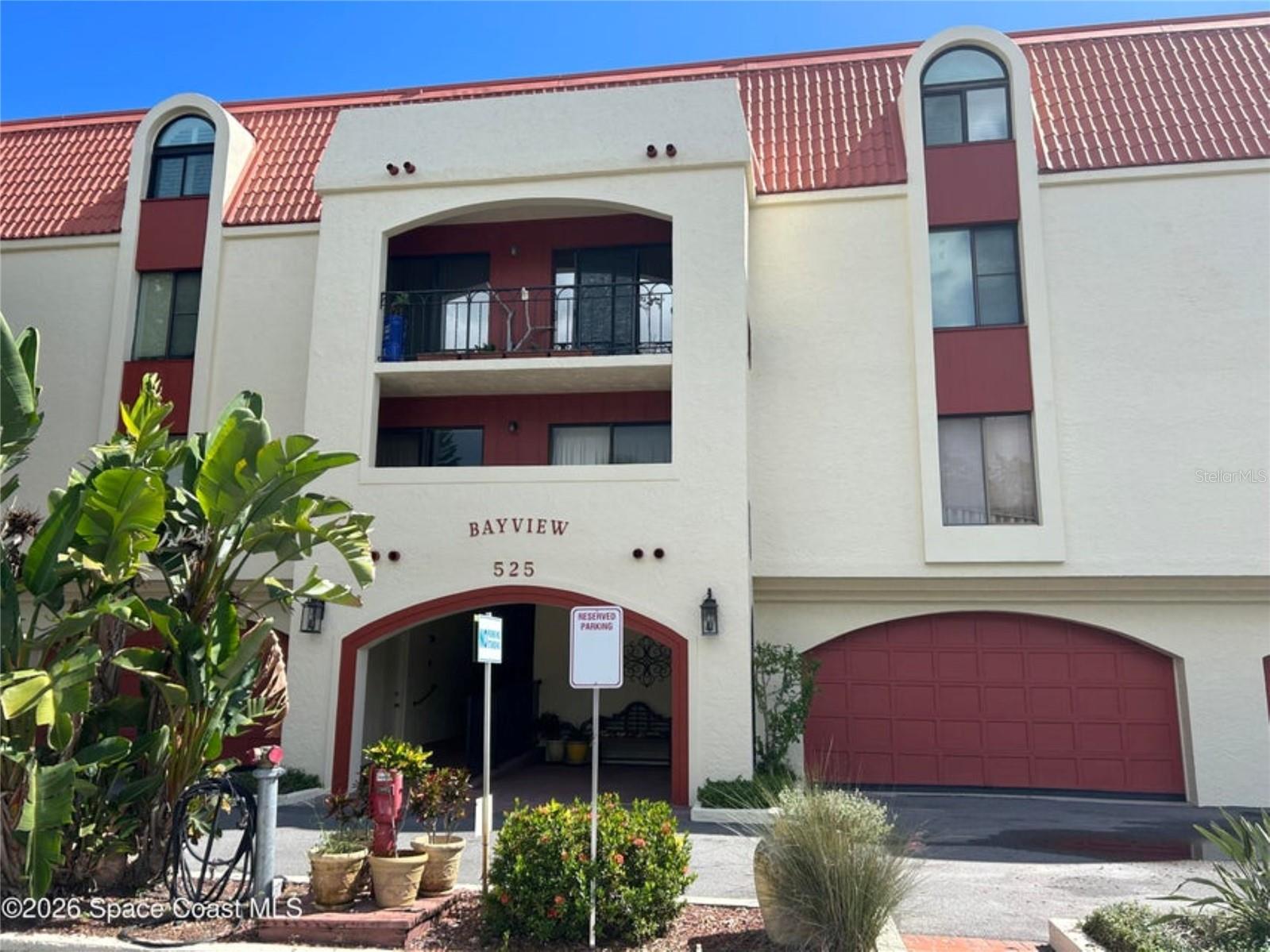 525 Indian River Ave #303, FL