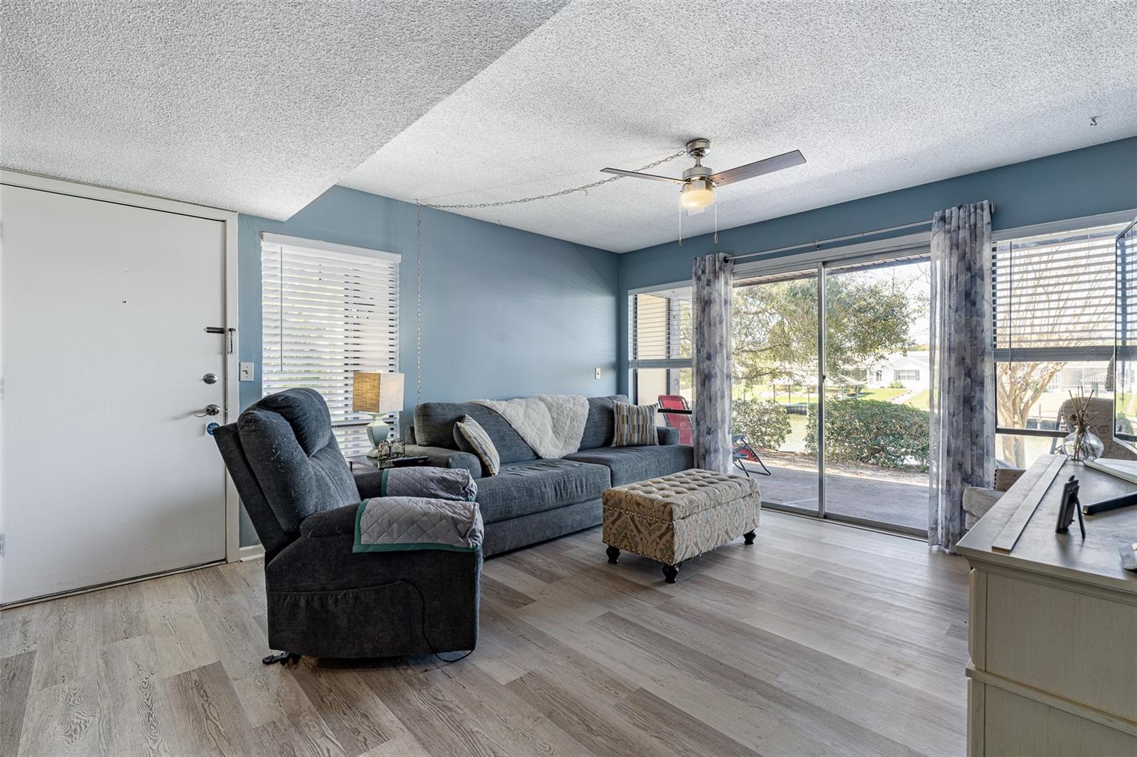 42 Club House Drive, FL